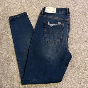 AE Curvy high rise Jean